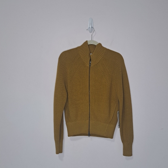 Athleta En Route Full Zipper Sweater Warm Harvest Gold Small NWT - Picture 6 of 10